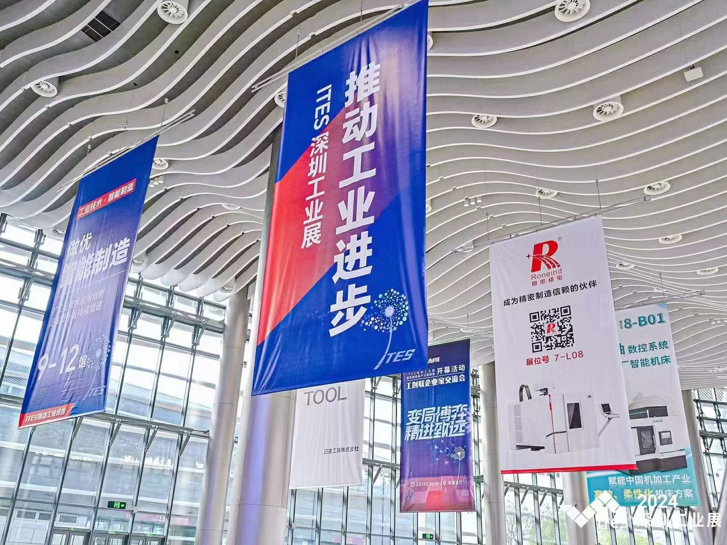 丁月五香天免费在线235