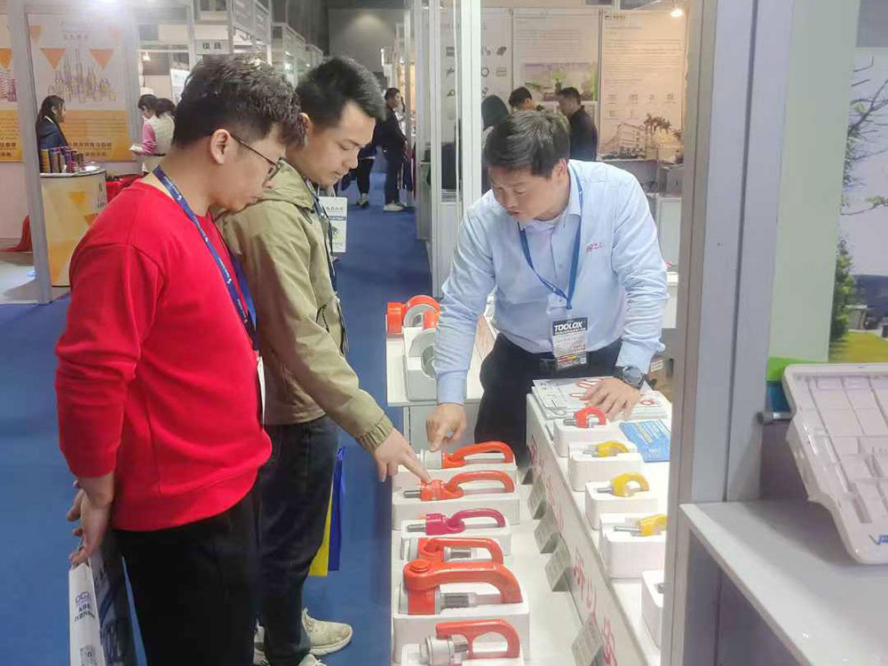 丁月五香天免费在线235